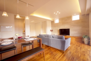 高級感あふれるシックな住宅